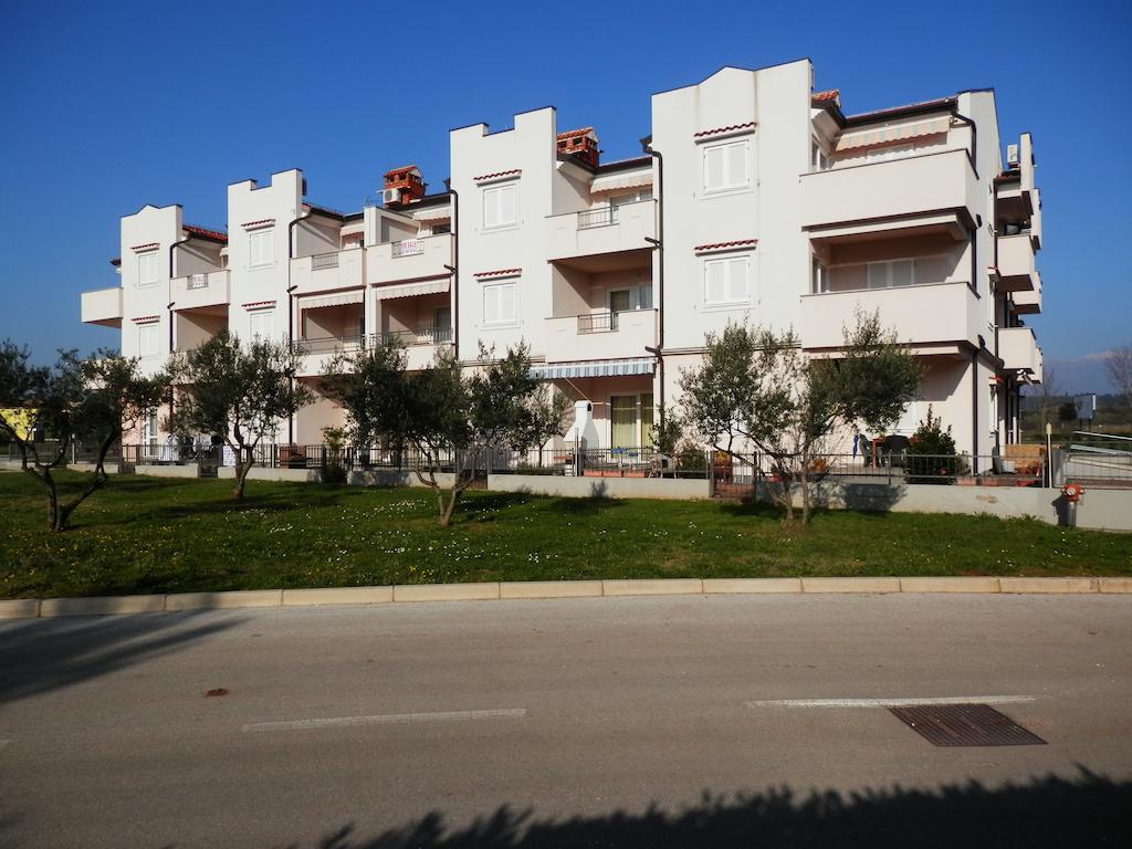Apartments Nautica Novigrad  Ngoại thất bức ảnh